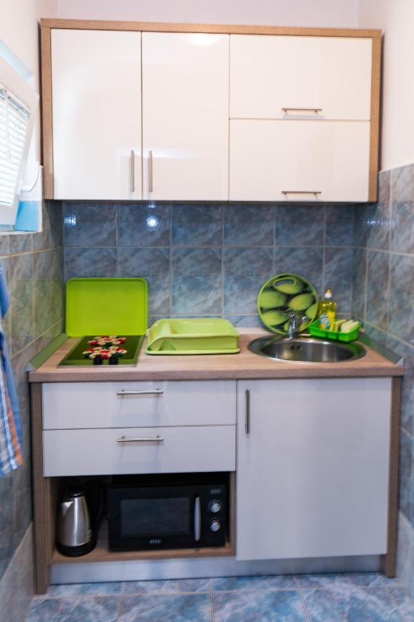 Pag Marina Rooms & Apartment Dış mekan fotoğraf